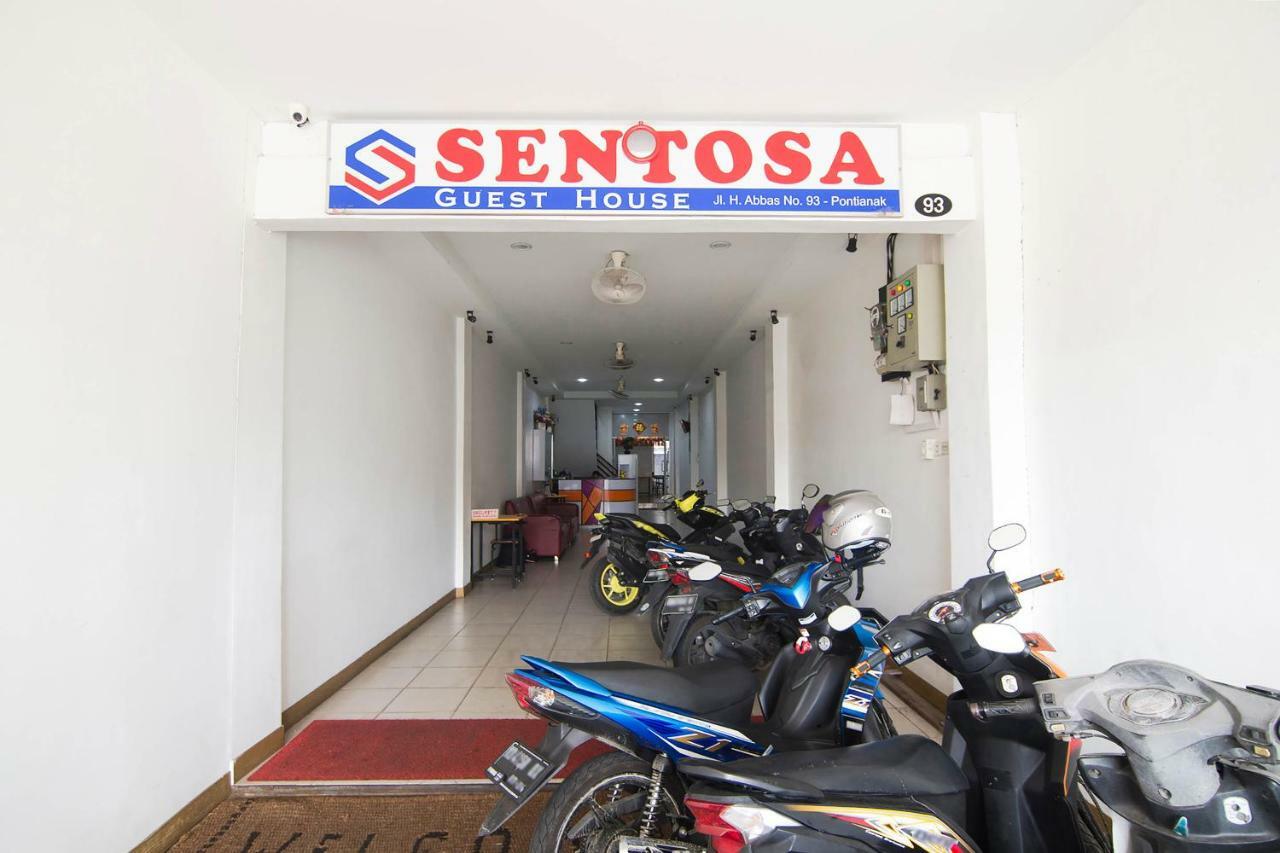 Sentosa Guest House Понтианак Екстериор снимка