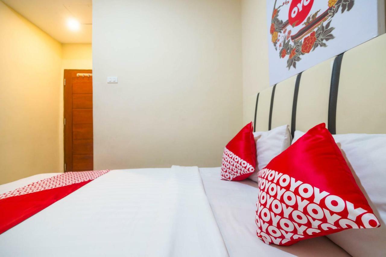 Sentosa Guest House Понтианак Екстериор снимка